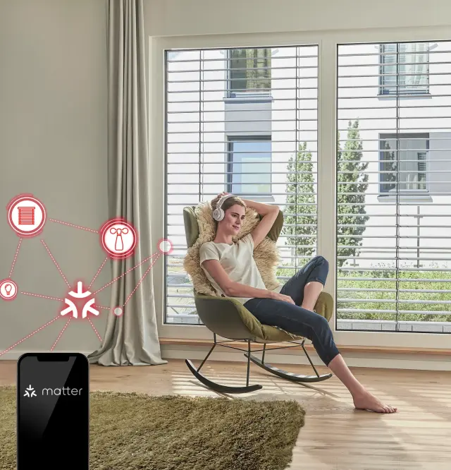 Smart solskydd med Matter-teknik