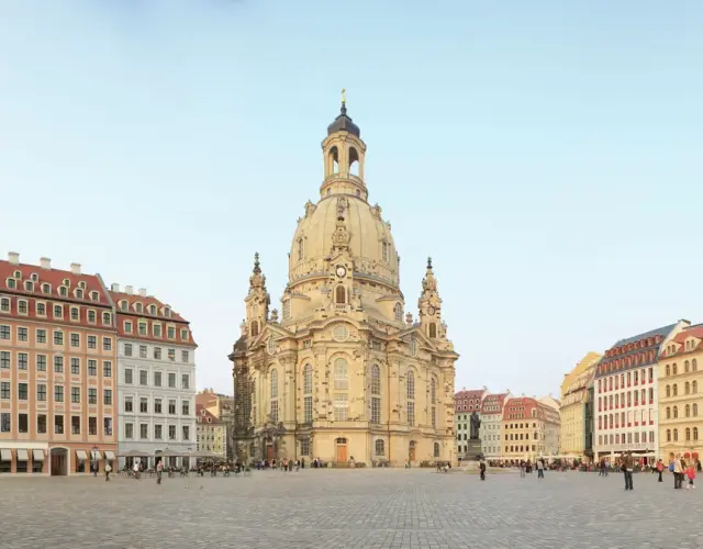 Protezione solare, Dresda, Neumarkt