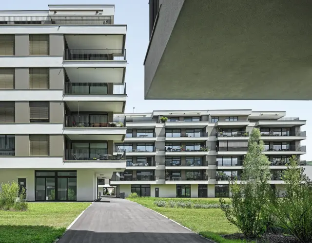 Woongebouw, Zonwering