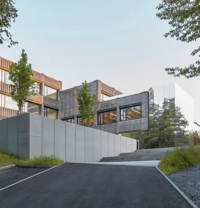 Neustadt an der Waldnaab secondary school renovation