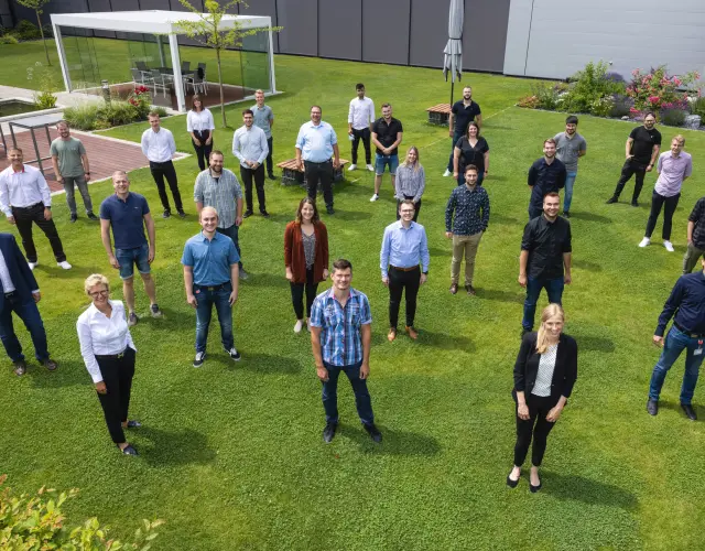 Gruppenbild zur erfolgreichen Freisprechung