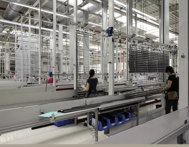 25 Jahre Warema Sonnenschutztechnik GmbH Raffstore-Produktion