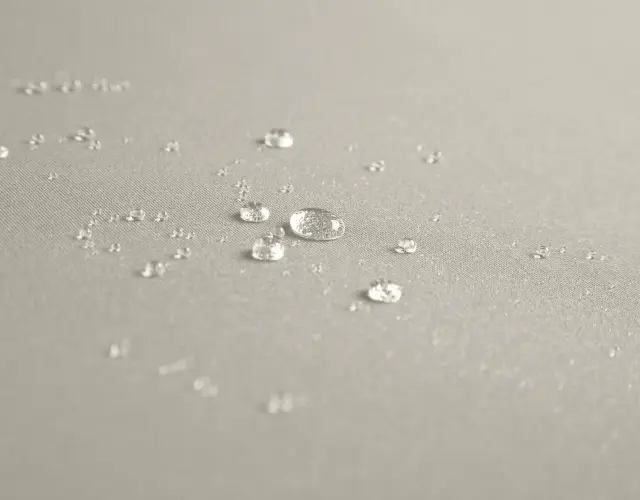 Markisenstoffe für schlechtes Wetter