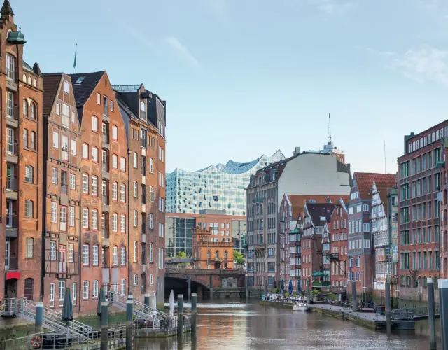 Markise Innenstand Hamburg Altstadt